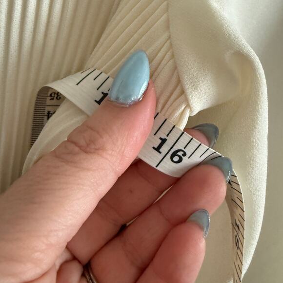 70s Vintage | Cream Pleated Lace Collar Blouson Sleeve Midi Dress | Medium - Picture 9 of 9